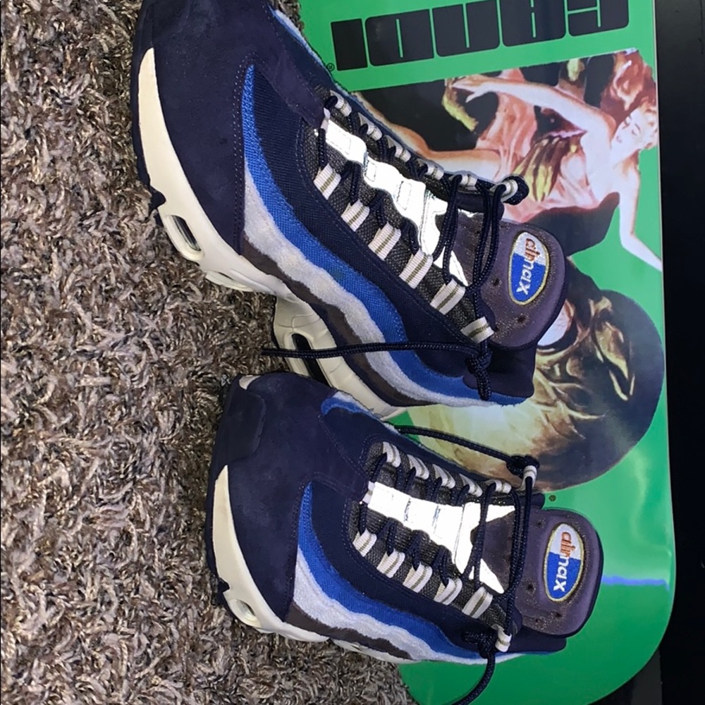 AirMax 95 Blackened Blue Cream